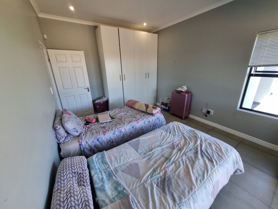 3 Bedroom Property for Sale in Country Club Western Cape